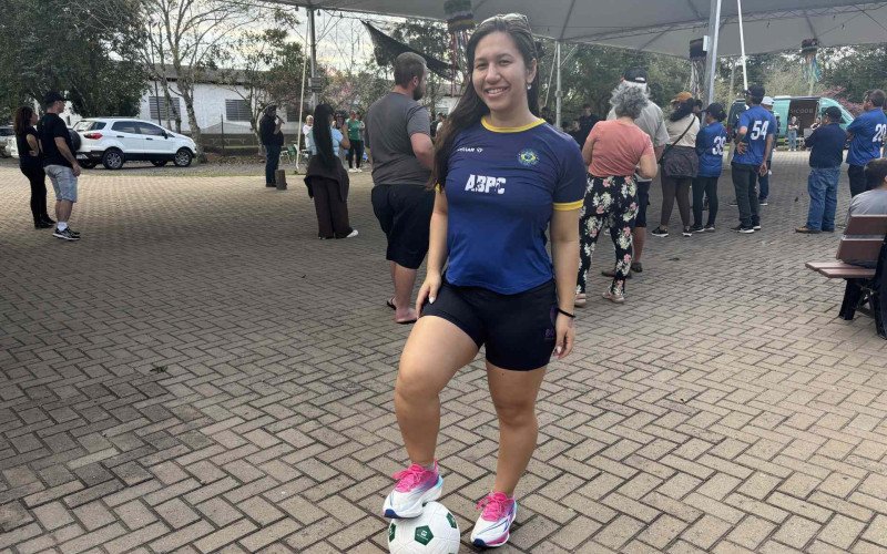 Tainara gosta de manter a tradi&ccedil;&atilde;o aprendida na inf&acirc;ncia