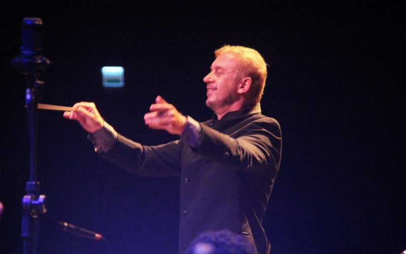 Maestro Linus Lerner