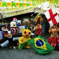 Com mistura de ritmos e culturas, Feira das Nações anima os estudantes da Escola Estadual Affonso Charlier