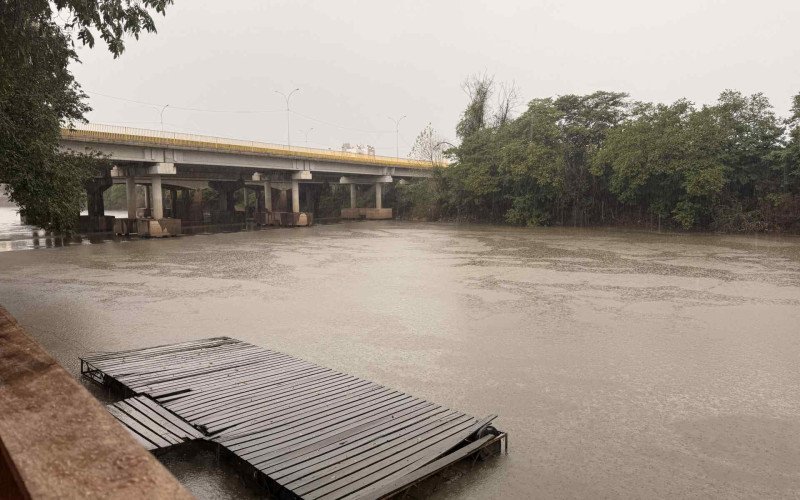 Nível do Rio dos Sinos permanece abaixo da cota de inundação nesta segunda-feira (20), até 15h15 | abc+
