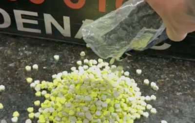Mais de mil comprimidos de ecstasy são apreendidos após entrega ser flagrada no Vale do Sinos