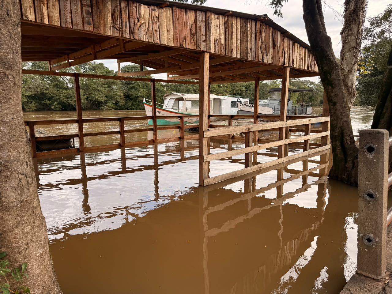 Rio dos Sinos atinge 4,41 metros em São Leopoldo; duas áreas estão sob alerta