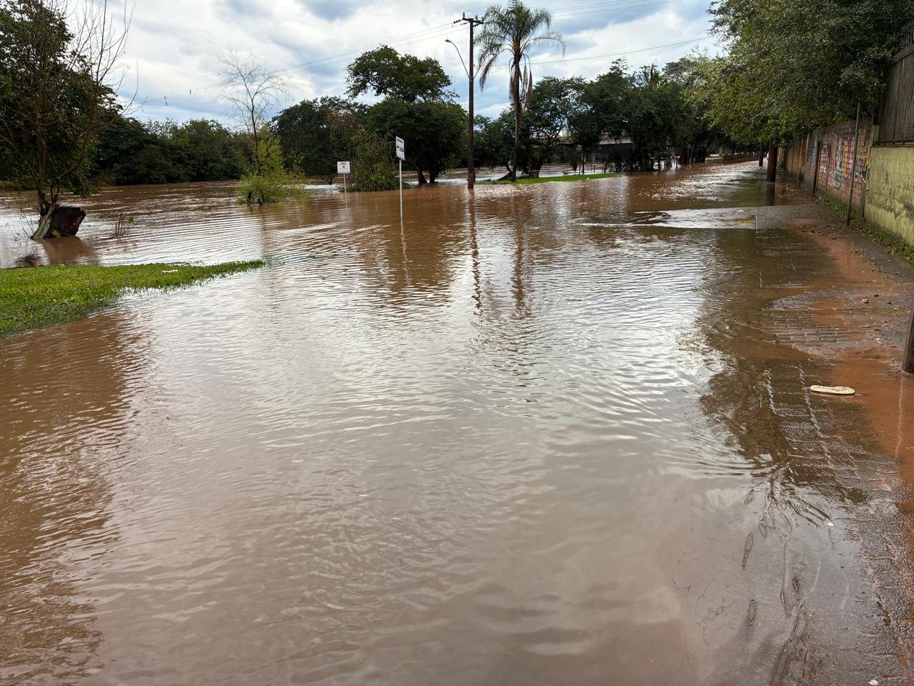 Rio dos Sinos volta a subir em São Leopoldo e município pode ter até 150 milímetros de chuva em dois dias
