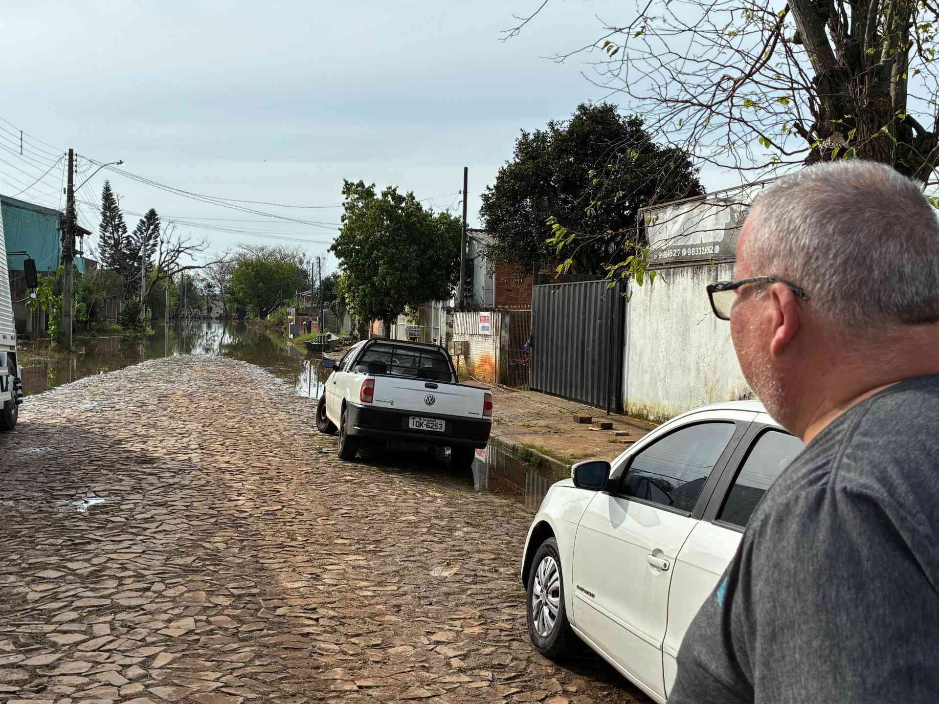 Rio dos Sinos segue em queda e nível está abaixo dos 5 metros em São Leopoldo