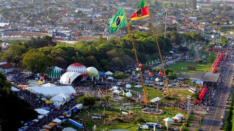 Gramado abre inscrições gratuitas para levar agricultores e produtores à Expointer 2026