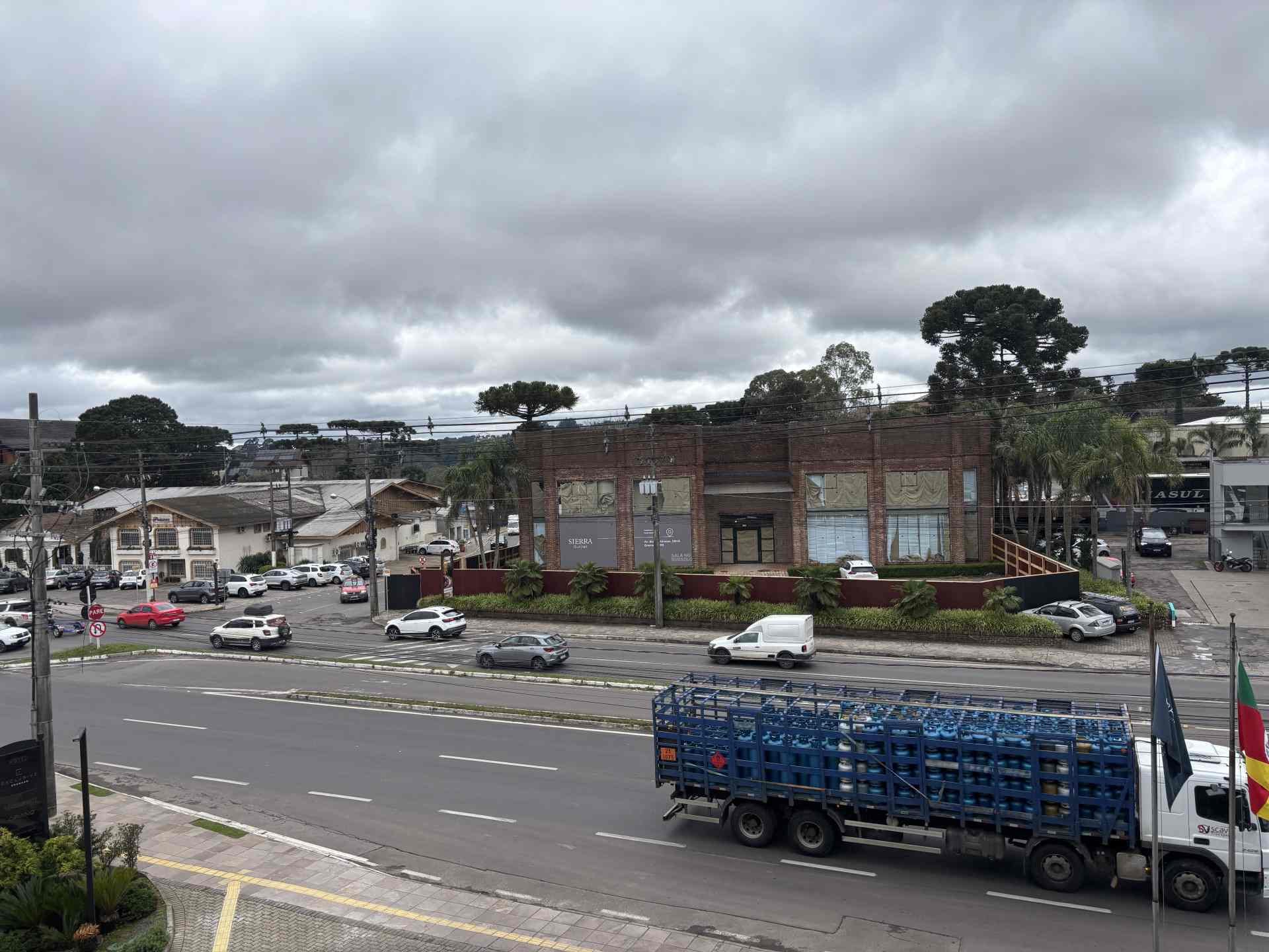 Tempestade causa estragos em Gramado e Canela; entenda a situação das cidades para este final de semana