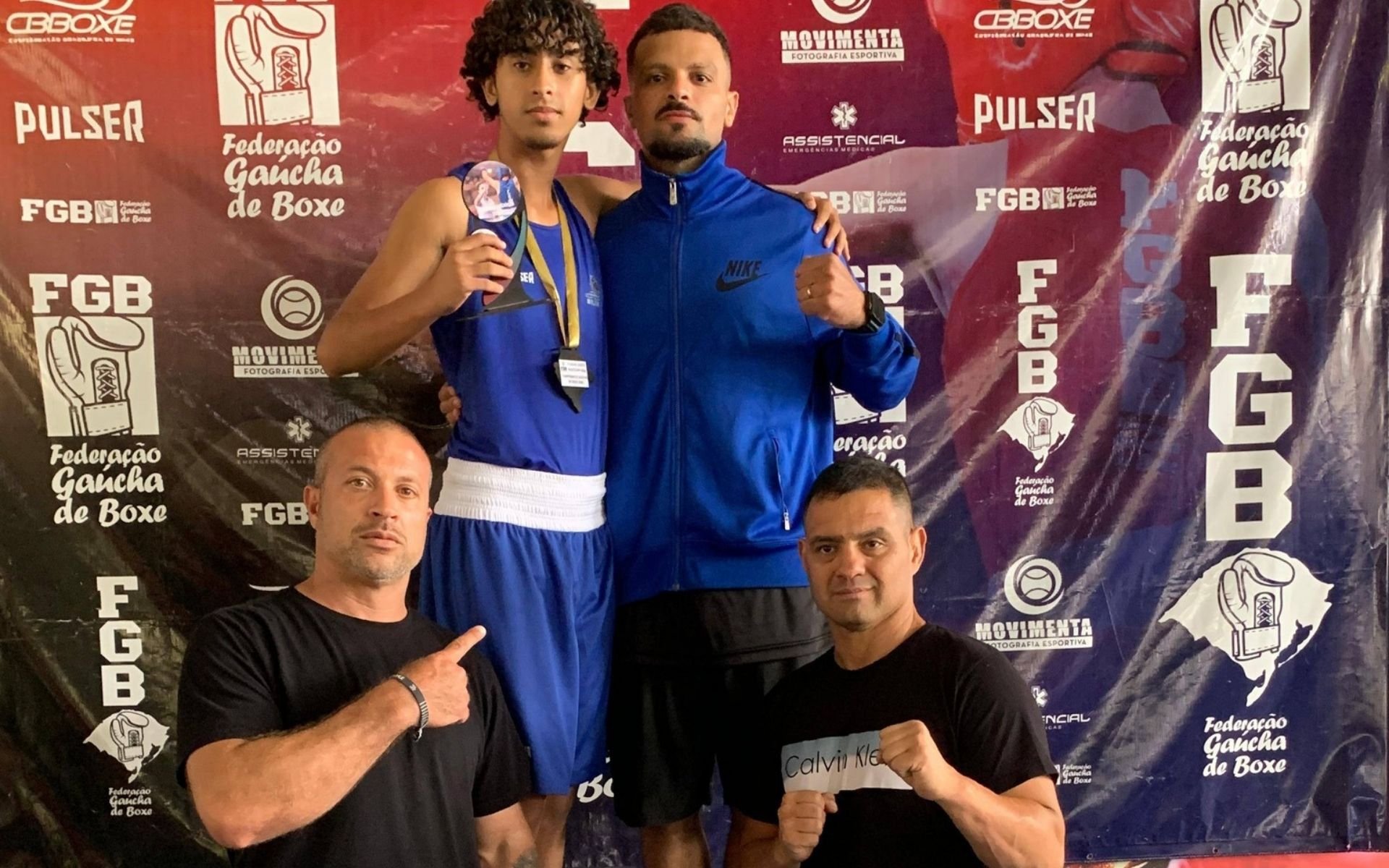 Aluno de projeto social de São Leopoldo representa o RS no Brasileiro de Boxe
