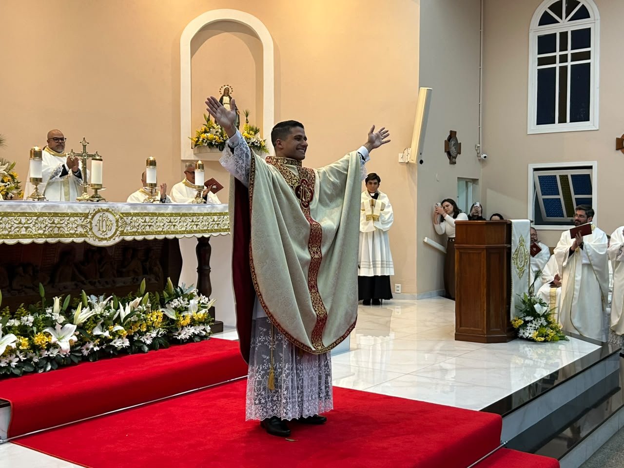 Diocese de Novo Hamburgo ordena novo padre na região