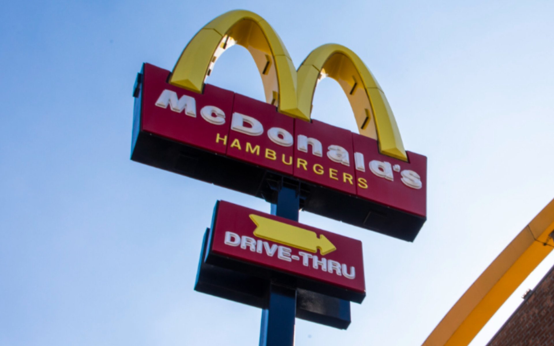 Rede de fast food abre 30 vagas de trabalho para unidade que está sendo construída em Canela