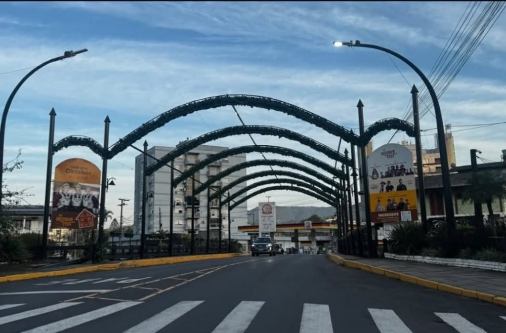 Ponte Central de Igrejinha é interditada preventivamente após alteração estrutural em pilar