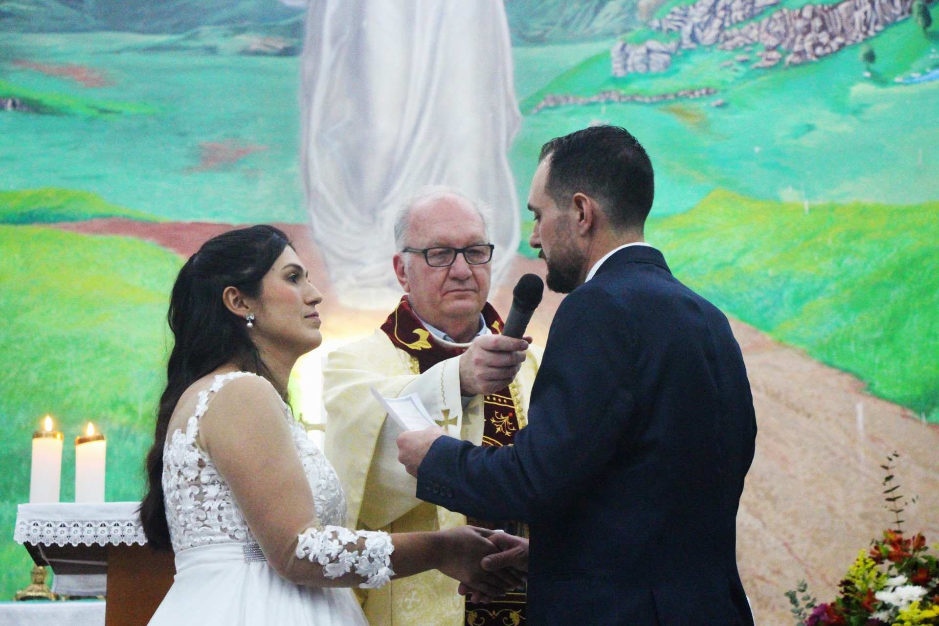 Dez casais realizam sonho do casamento em cerimônia comunitária em Novo Hamburgo