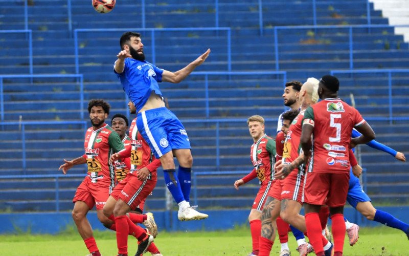 Aimor&eacute; ficou no empate com o Passo Fundo