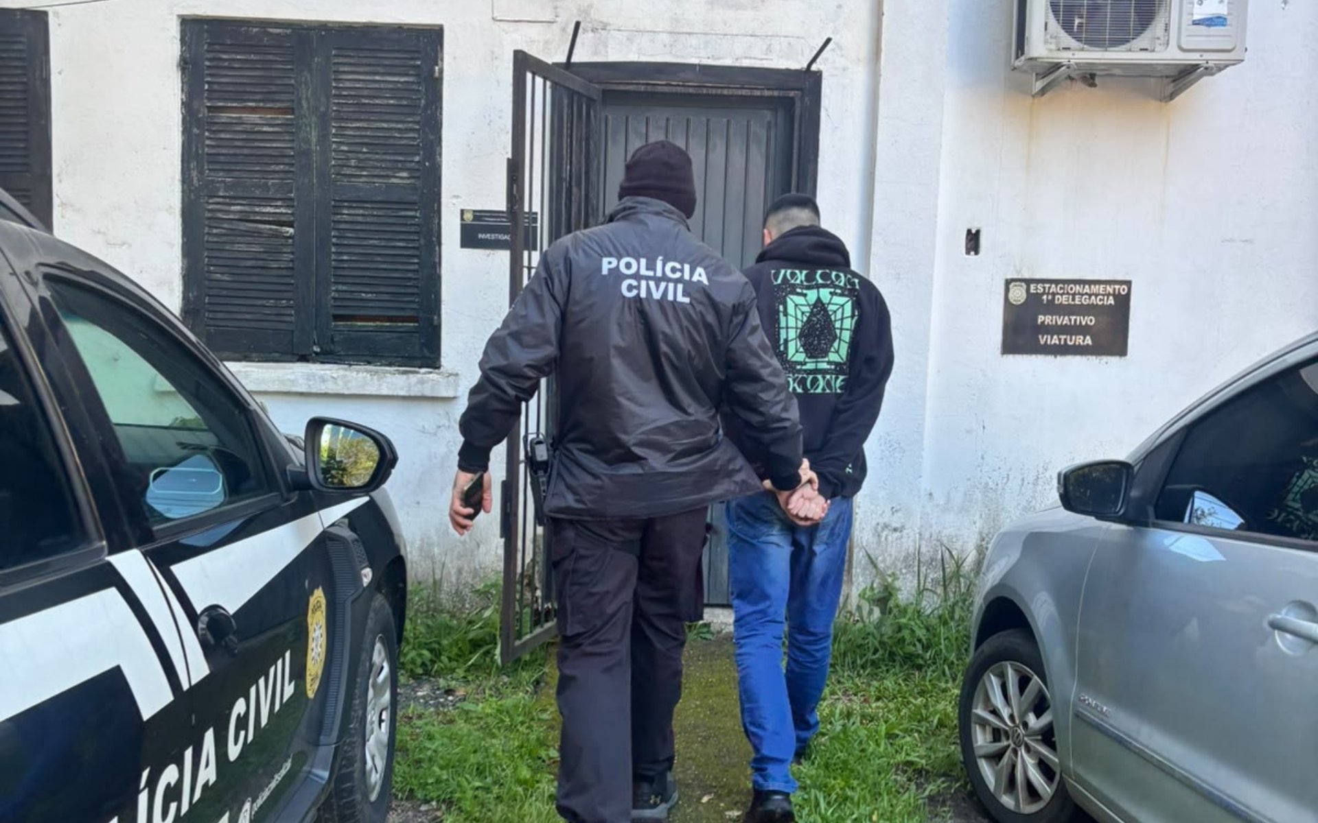 Criminoso que já cumpria pena em liberdade é preso após assaltar motoristas em São Leopoldo