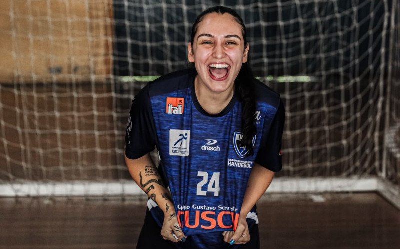 Isadora defendeu a LHH por mais de um d&eacute;cada e agora vai para a Gr&eacute;cia | abc+