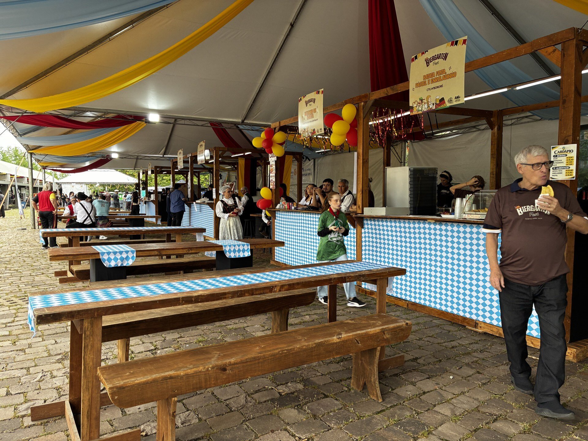Entre o rock e a tradição alemã, Biergarten movimenta Campo Bom neste fim de semana