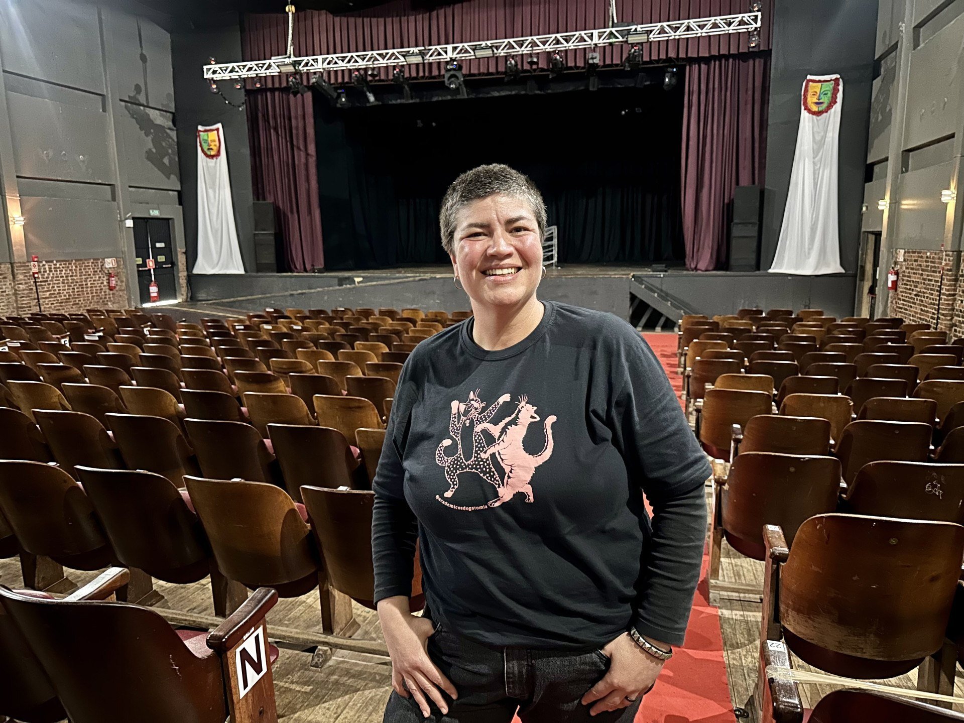 Teatrão de Canela está com as cortinas abertas para a cultura e para enaltecer as mulheres em cena