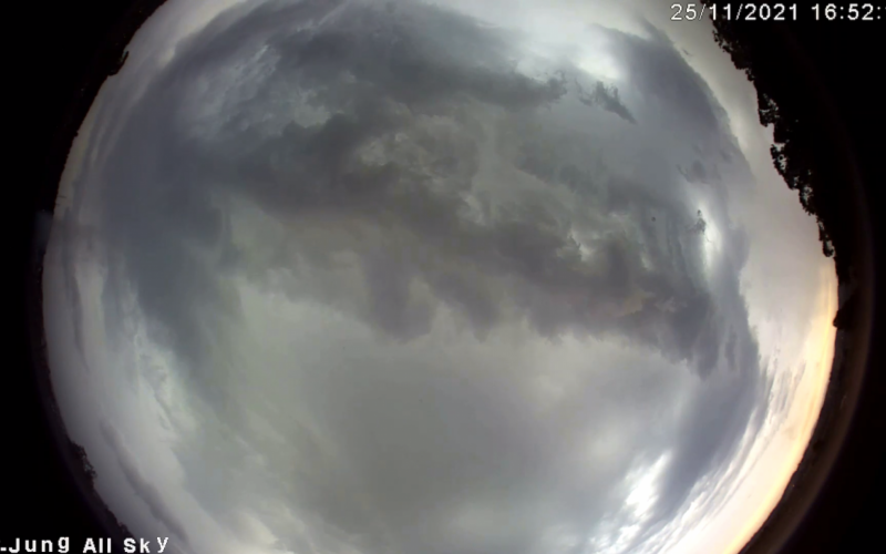 Formação de temporal foi captada por câmera com cobertura de 360 graus