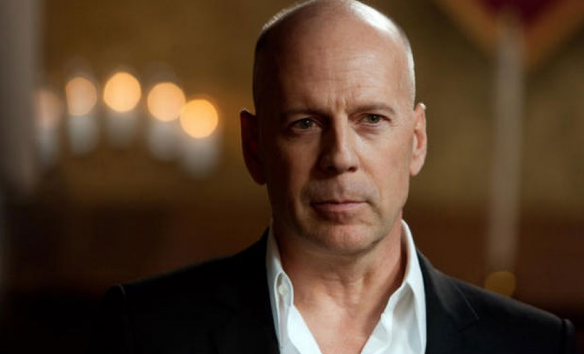 Bruce Willis é Diagnosticado Com Afasia E Família Anuncia Aposentadoria Do Ator Gente Diário