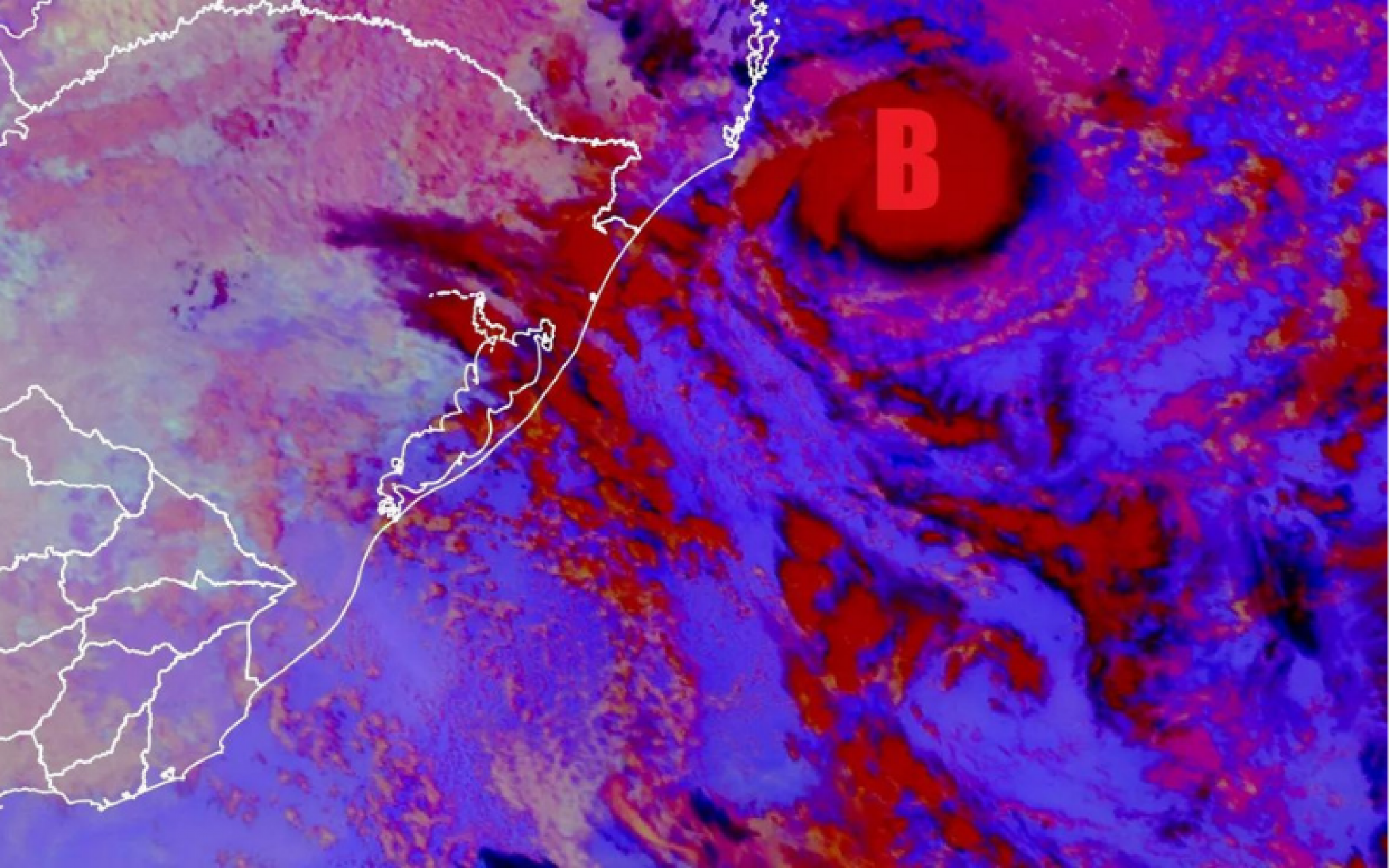 Ventos de mais de 120 km/h são registrados durante a passagem do ciclone Yakecan no Sul do País