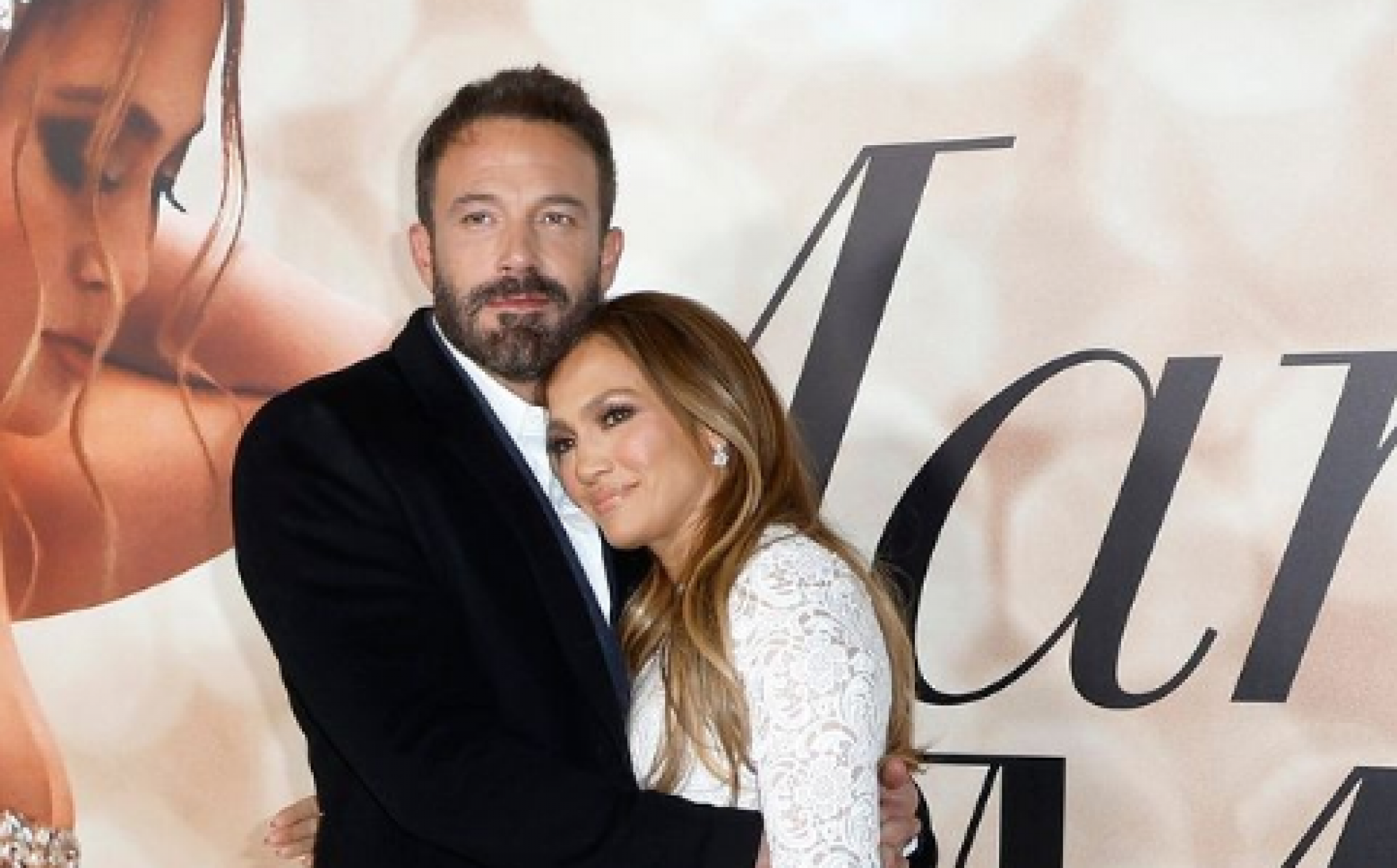 Jennifer Lopez E Ben Affleck Se Casam Em Cerim Nia Luxuosa Nos Eua Gente Di Rio De Canoas