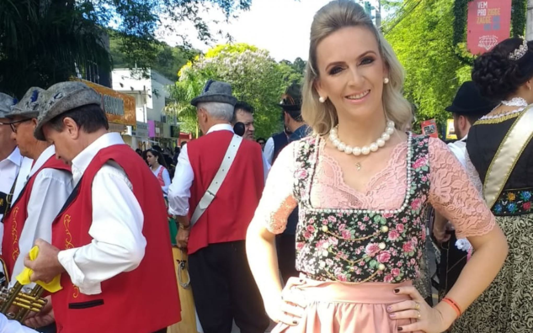 Clube alemão lança camisa em homenagem a Oktoberfest