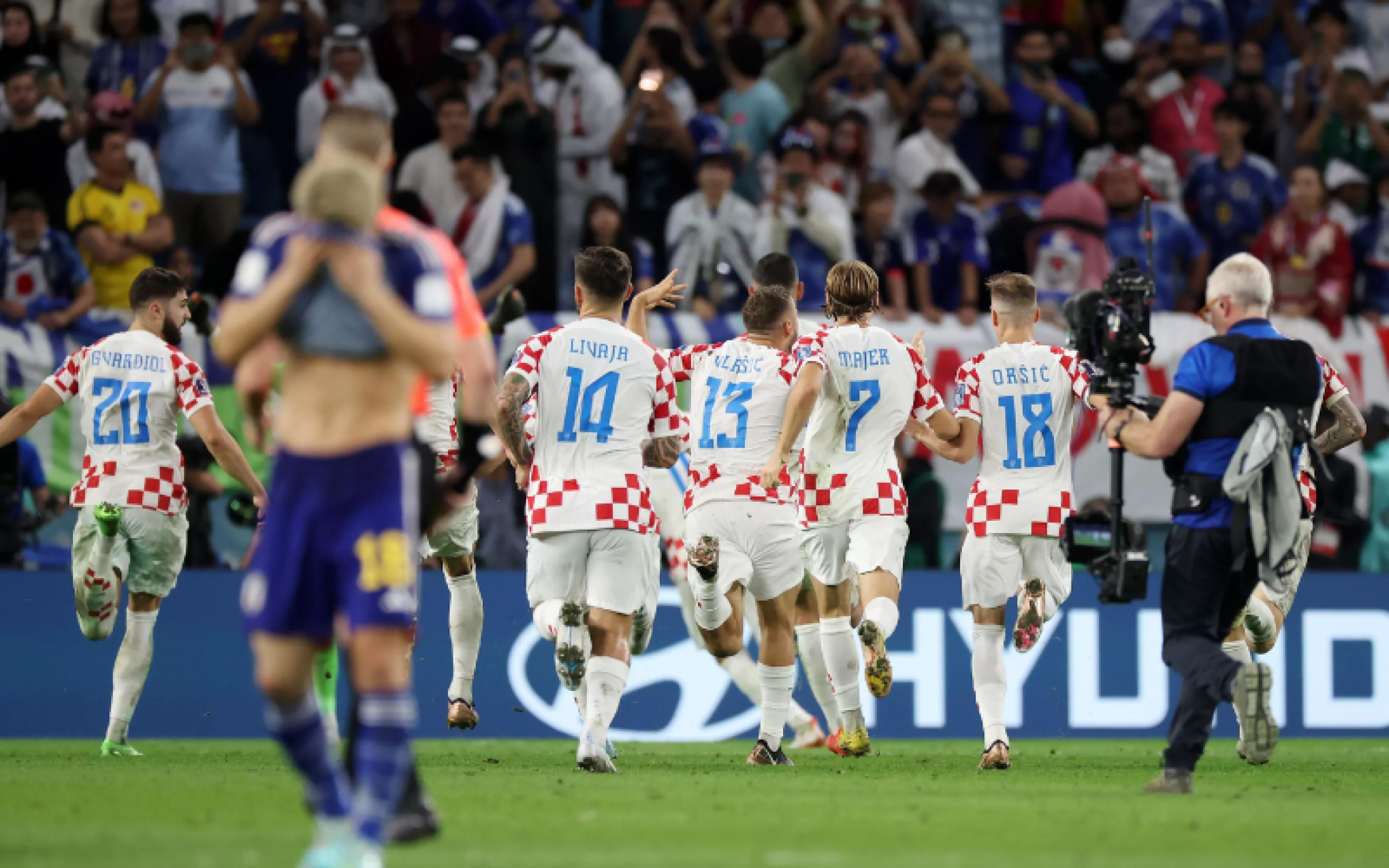 Croácia bate Japão nos pênaltis e vai às quartas de final da Copa