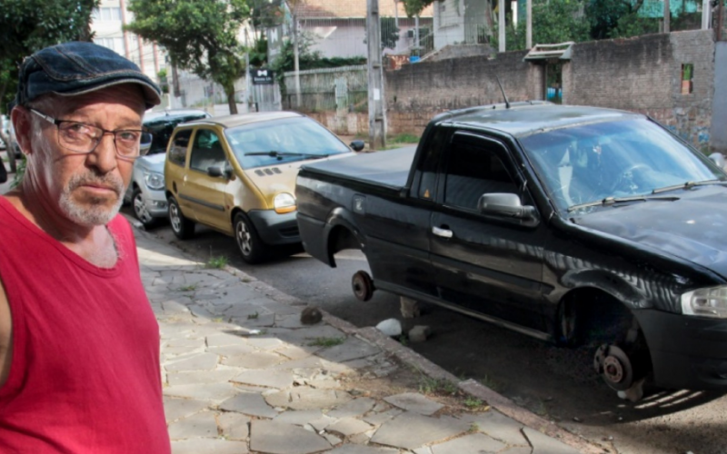 Carro amanhece sem rodas após passar noite estacionado em rua de Canoas