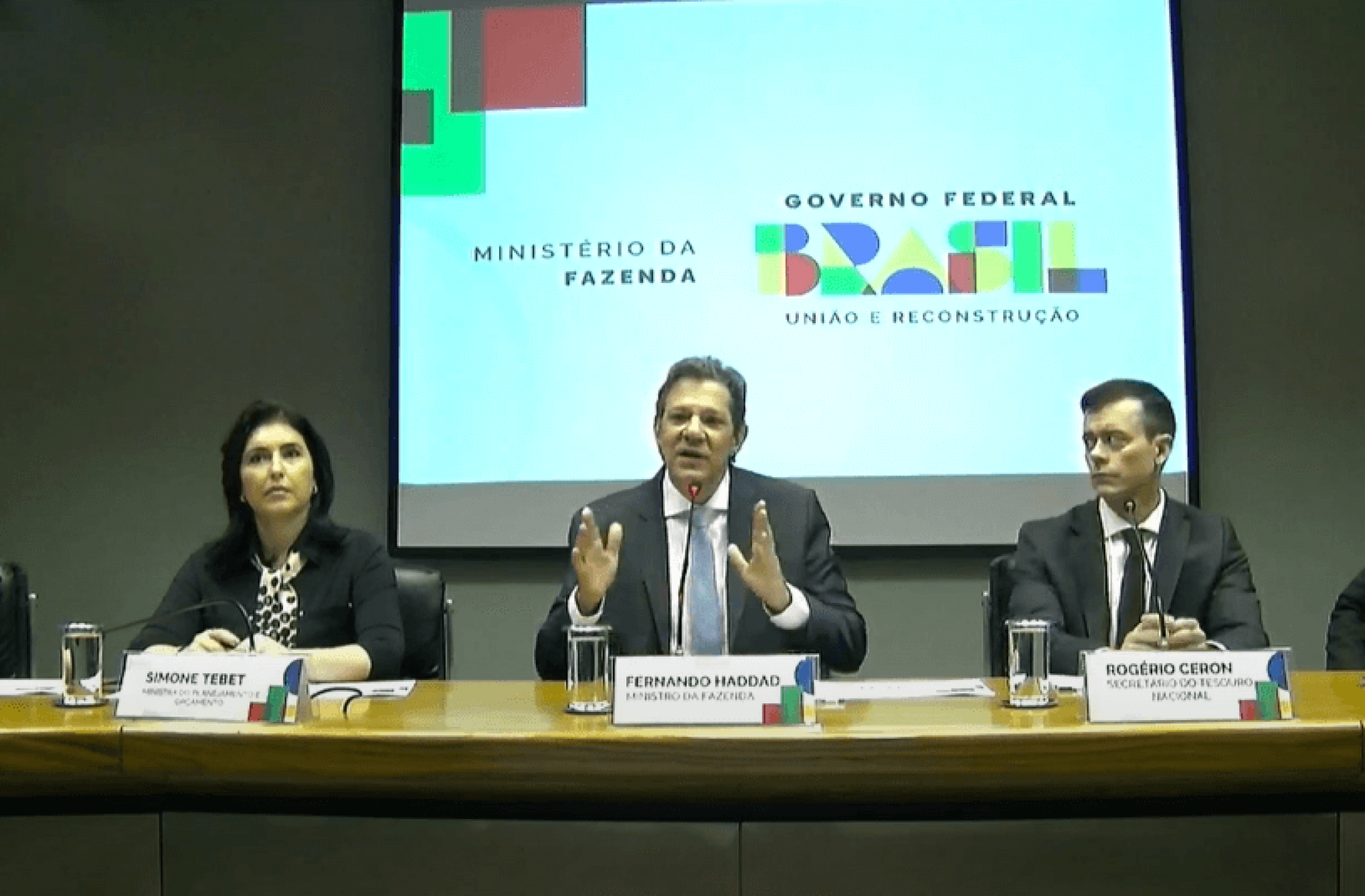 Assista: Haddad detalha nova regra fiscal do governo