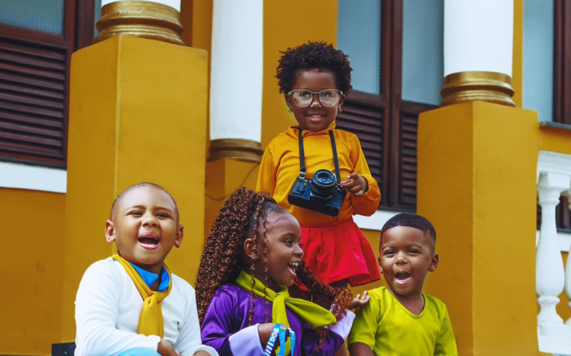 CrianÃ§as de trÃªs anos participaram de ensaio da turma do Scooby-Doo em MacaÃ©, no Rio de Janeiro