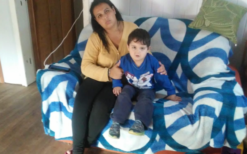 Pais pedem ajuda para custear tratamento de menino de Montenegro que venceu o câncer; saiba como doar