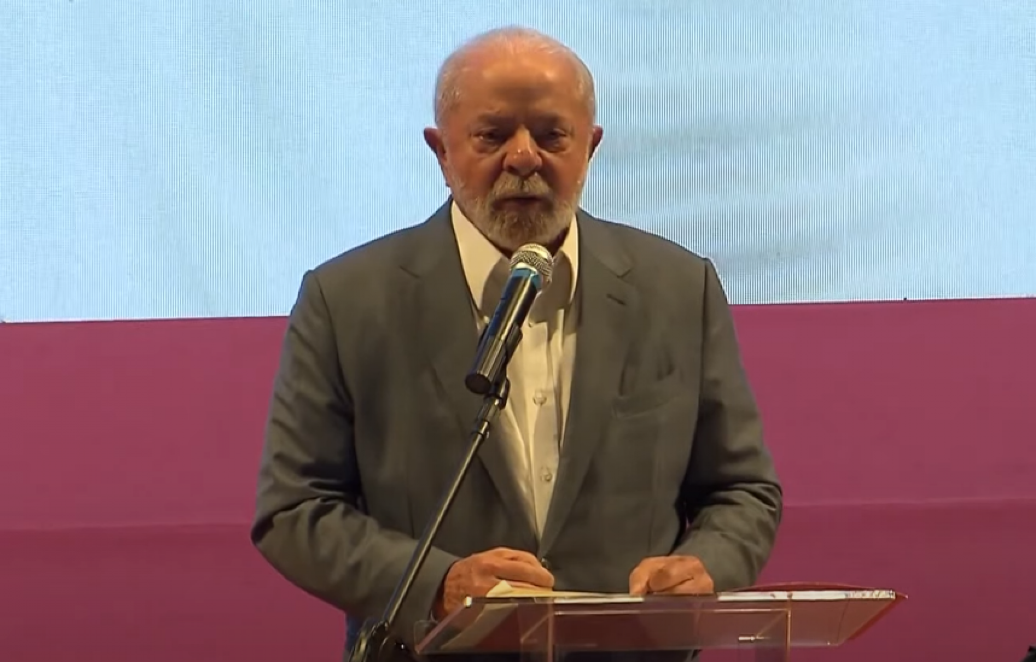 Lula diz que cabe à Justiça decisão de prender Putin caso presidente russo visite o Brasil em 2024