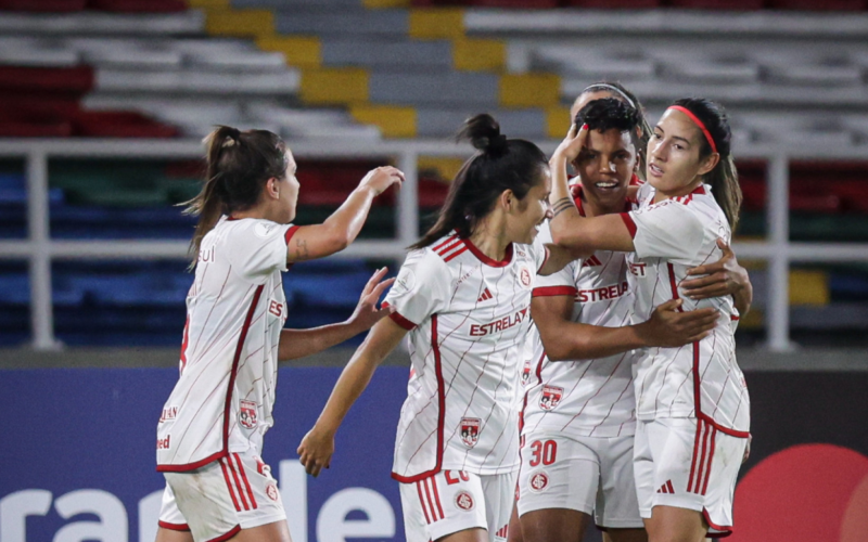 Gurias Coloradas vencem o América de Cali e se classificam para a Libertadores | Jornal NH