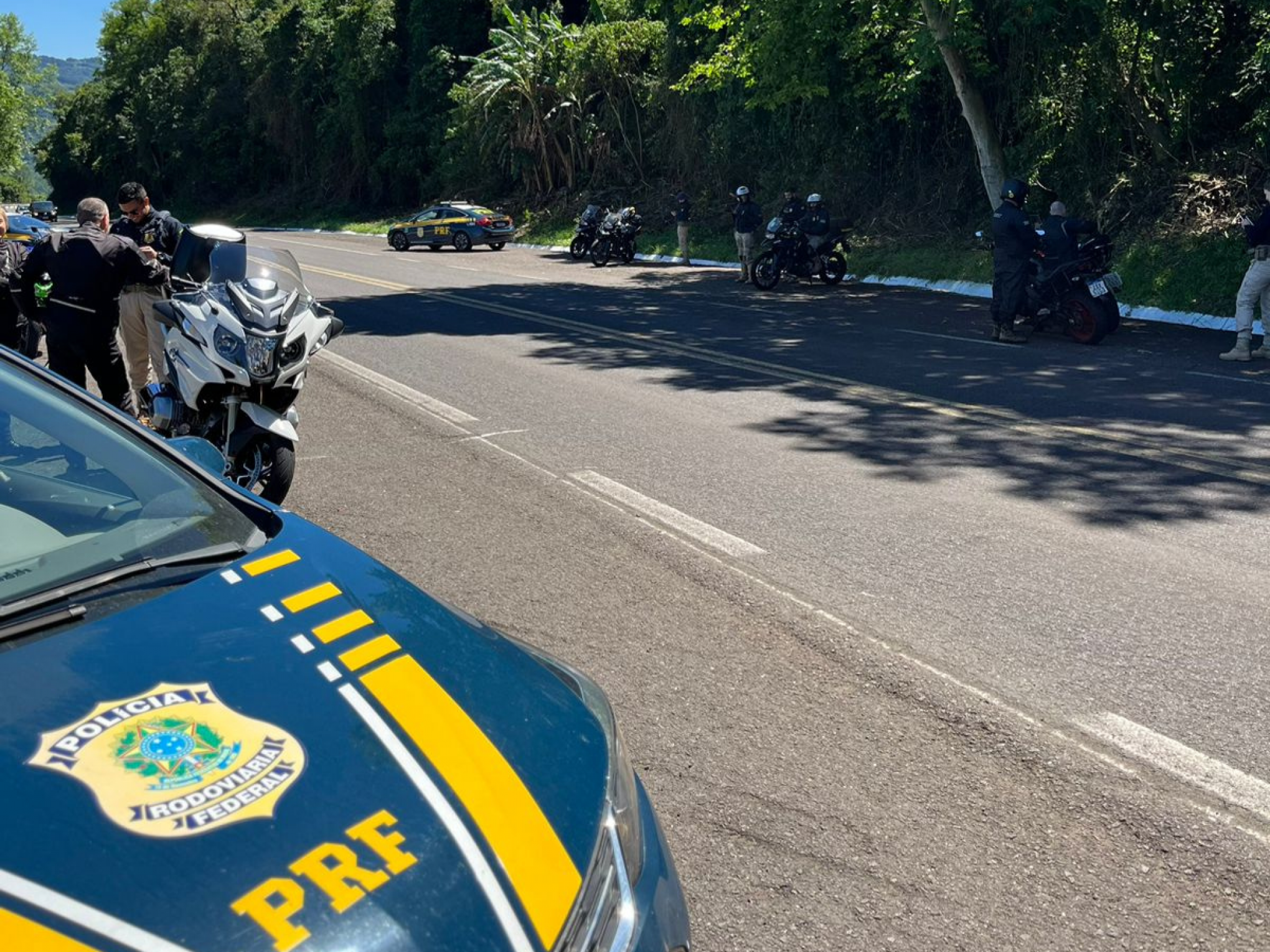 Pilotos morrem após grave acidente em corrida de motos