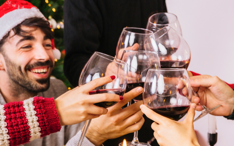 Confira dicas de como aproveitar as bebidas, alcoólicas ou não, durante o Natal | Jornal NH