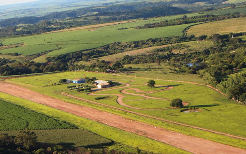 Chovia forte quando aeronave se aproximava do seu destino, o aeródromo de Monte Alto (SP) | abc+