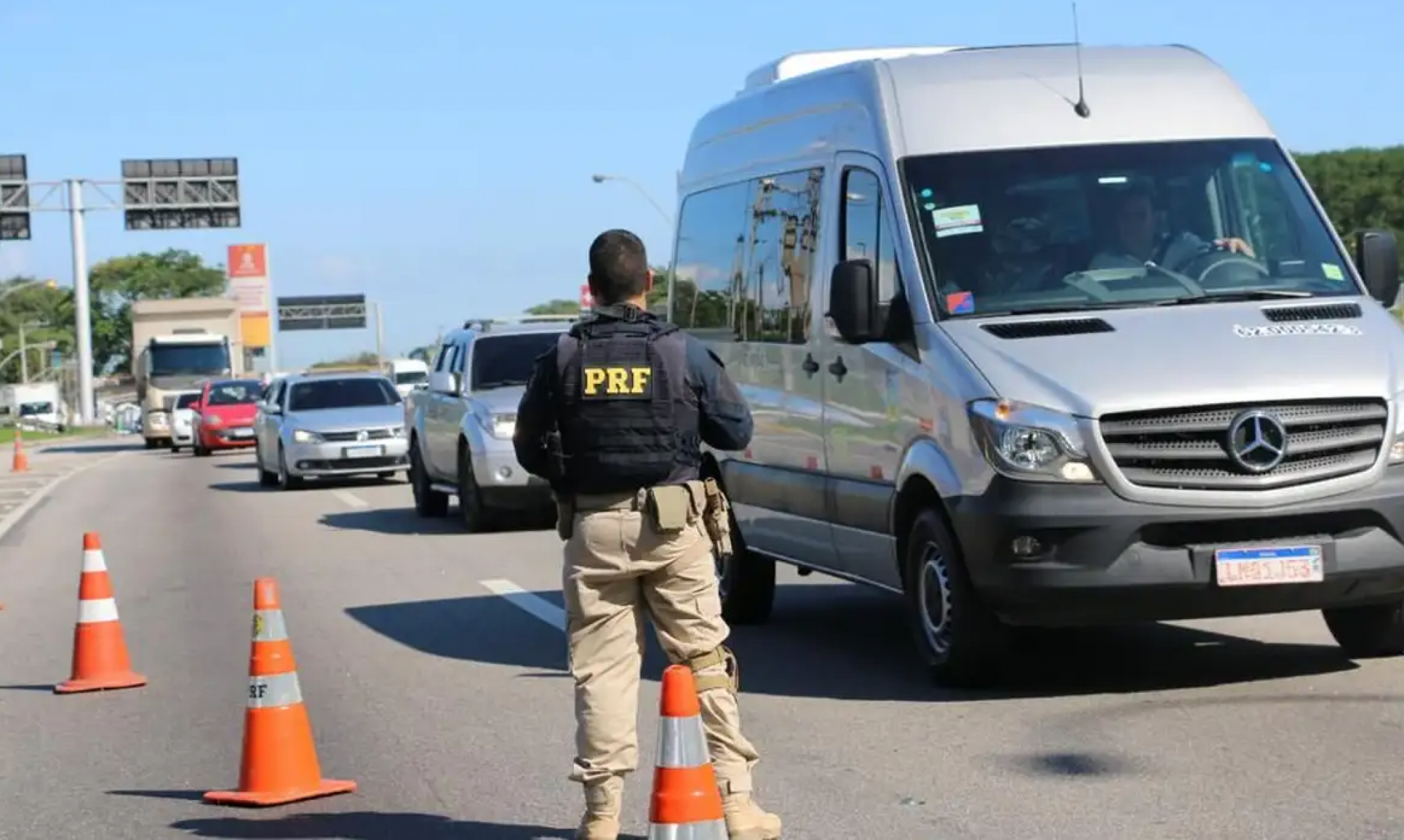 TRÂNSITO: PRF contabiliza 90 mortes em rodovias federais no feriadão de Natal