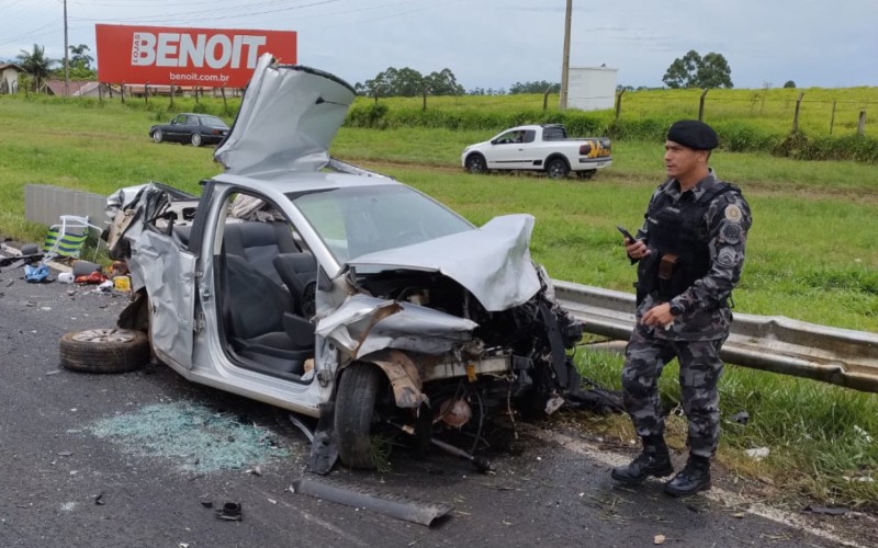 TRÃ‚NSITO: Cinco pessoas ficam feridas em acidente na BR-386