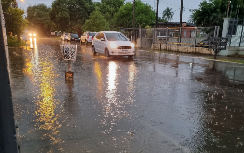 Canoas teve mais de três bairros alagados por conta do temporal | abc+