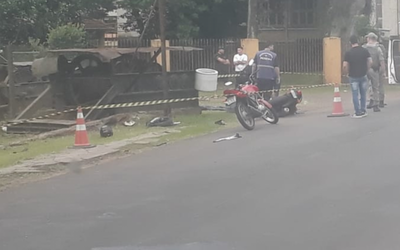 Jovem morre ao bater moto contra poste no Vale do Caí | abc+