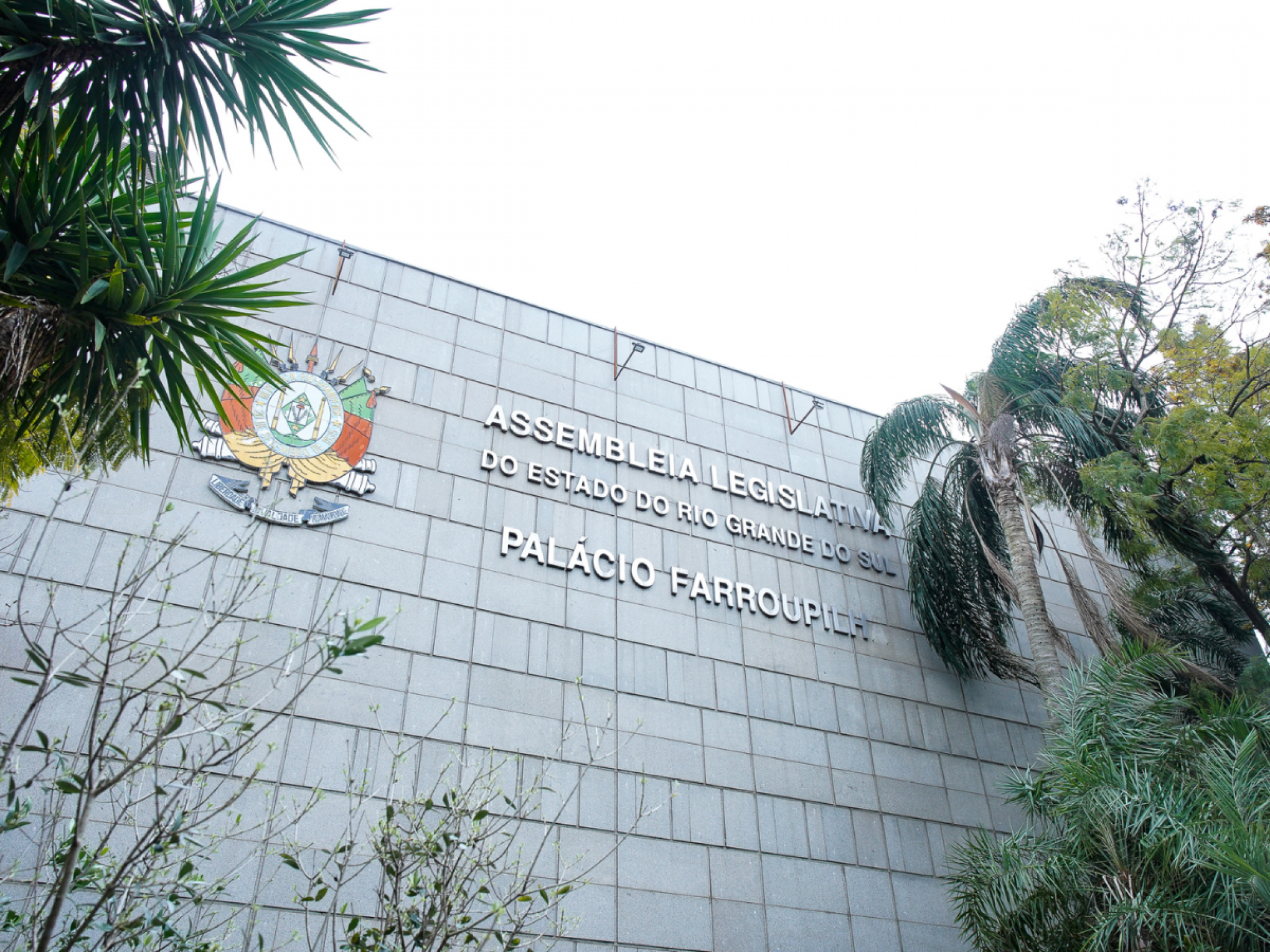 Assembleia Legislativa aprova restruturação de carreiras da segurança no RS; confira o que muda