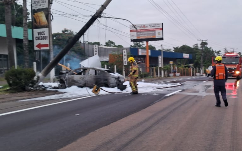 Carro pegou fogo na RS-240 | abc+