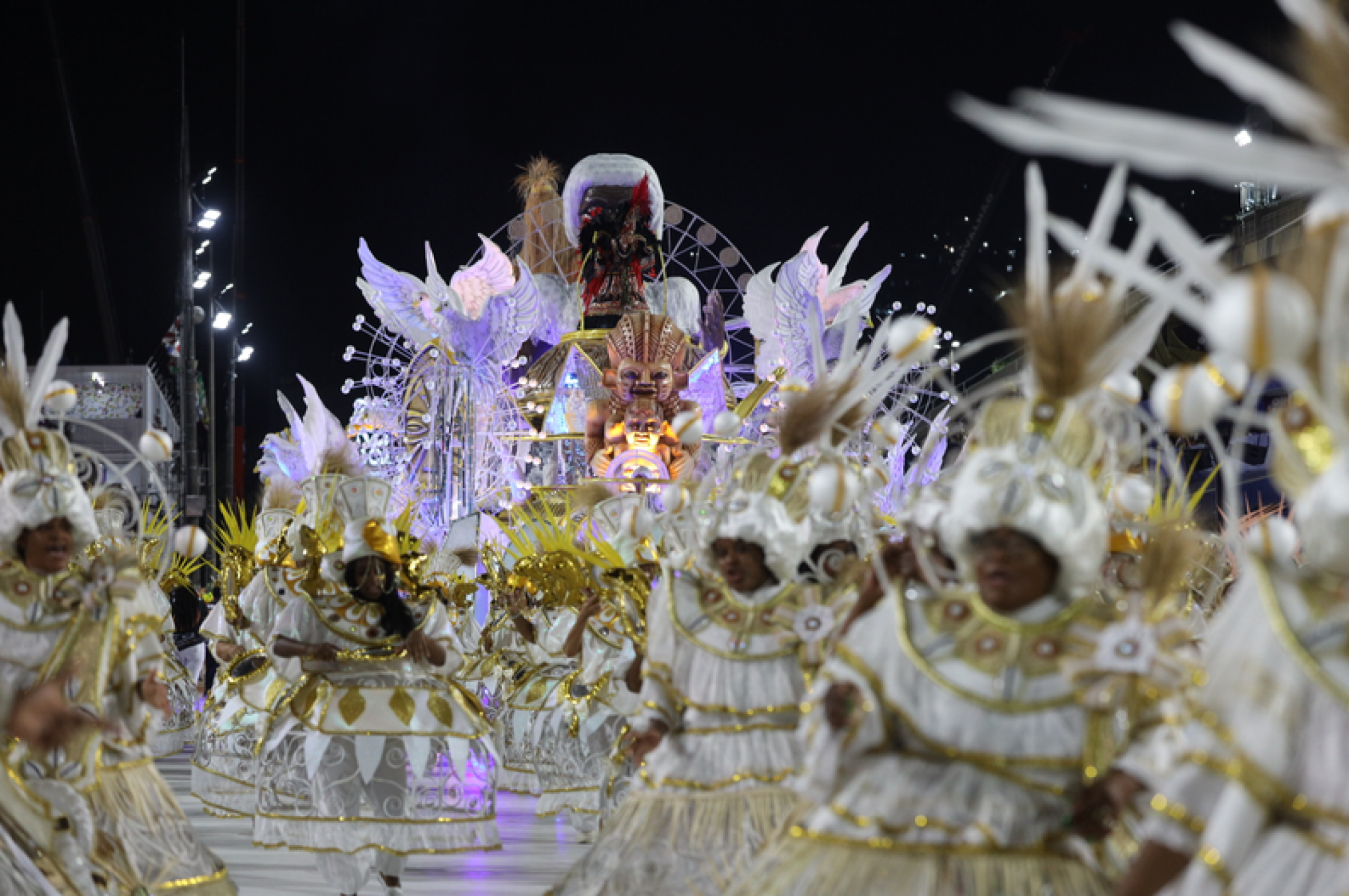 CARNAVAL: Acompanhe a transmissão do primeiro dia de desfiles das escolas de samba do Grupo Especial do Rio de Janeiro