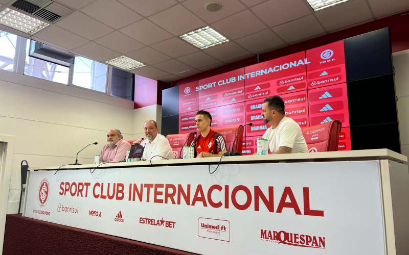 Borré foi apresentado pelo Inter na tarde desta quarta-feira (6) | abc+