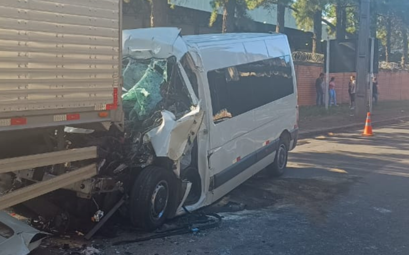 MORTE NO TRÂNSITO: Homem que morreu em acidente com van era de Novo Hamburgo