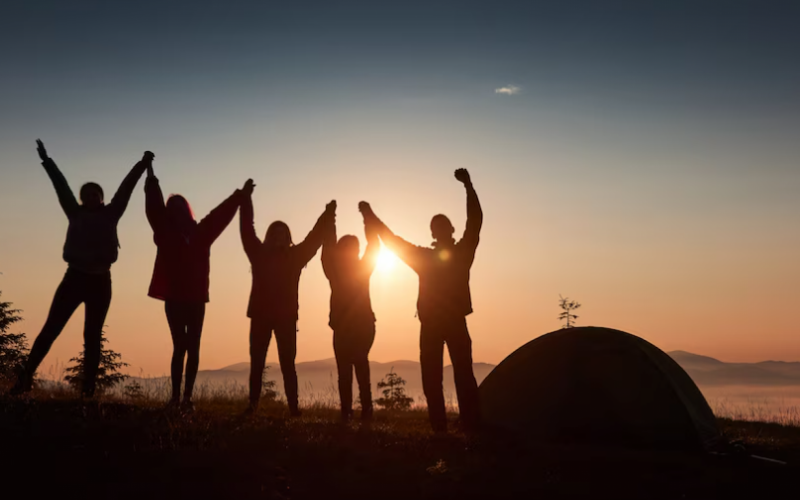 Adolescentes se sentem mais felizes quando estão sem redes sociais, diz pesquisa | abc+