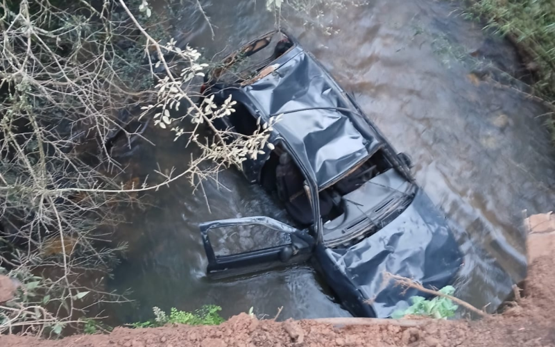 Acidente deixou duas pessoas mortas após carro cair de ponte em Barão do Triunfo  | abc+