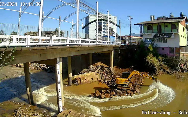 Obras na ponte da região central de Igrejinha | abc+