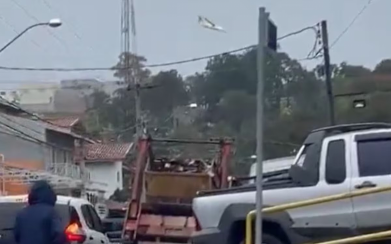 Vídeo filmou o momento em que avião caiu em Vinhedos | abc+