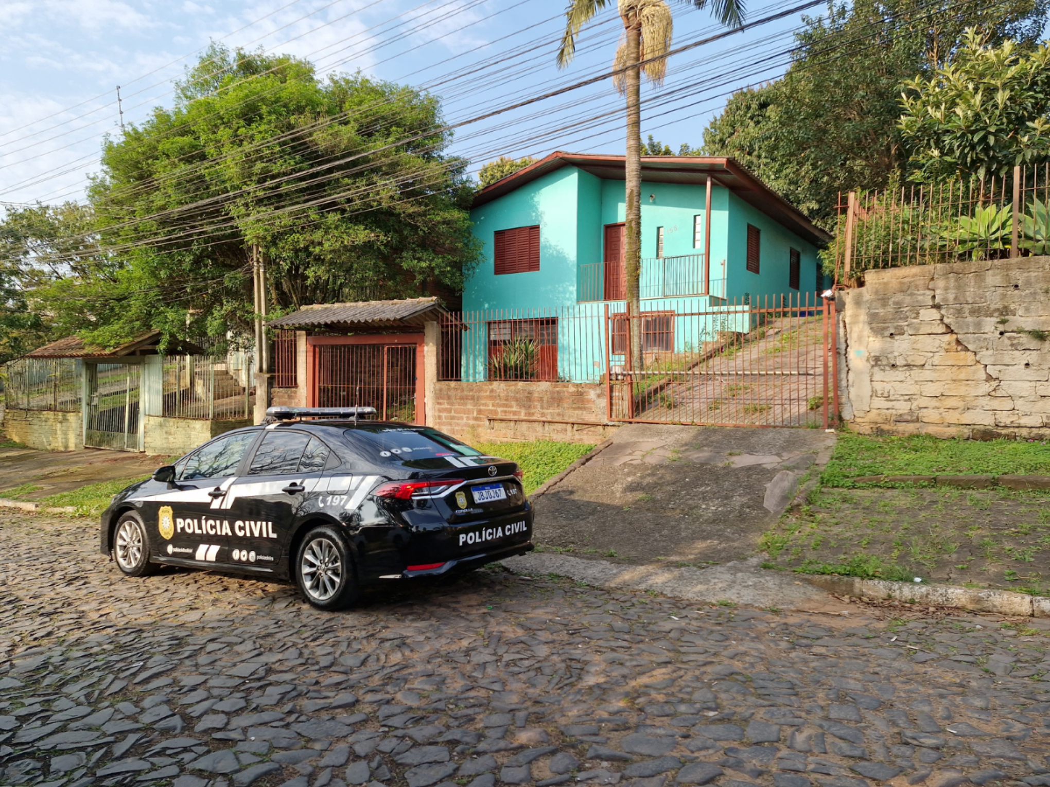 Homem é encontrado morto dentro de casa em Novo Hamburgo