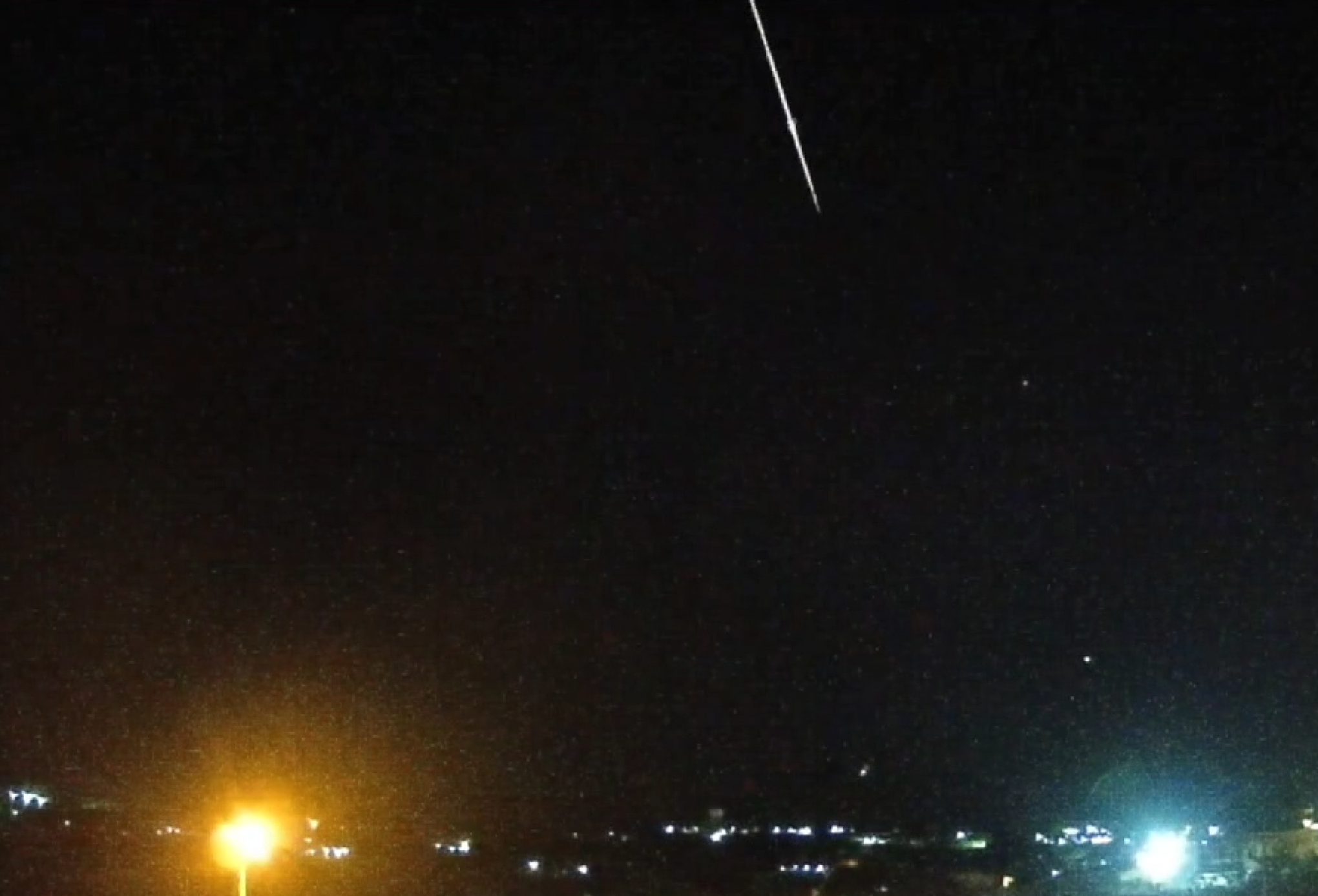 VÍDEO: Céu do RS é iluminado por 2 meteoros em menos de 15 minutos